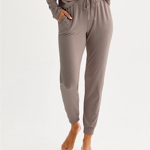 3 Women’s Sonoma Goods For Life PJs Sets - Picture 3 of 11